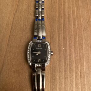 PULSAR 1N00-X343 Silver Tone Quartz Analog Women's Watch Sz. 6 1/2" New Battery